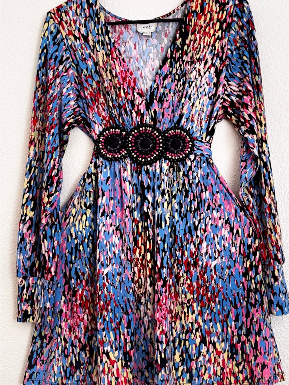 ECI Pink, Blue and Gray Abstract Print Top